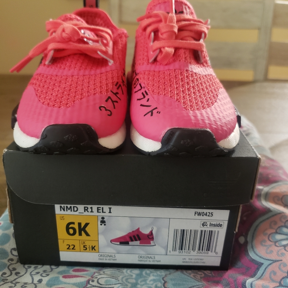 ADIDAS - Picture 5 of 10